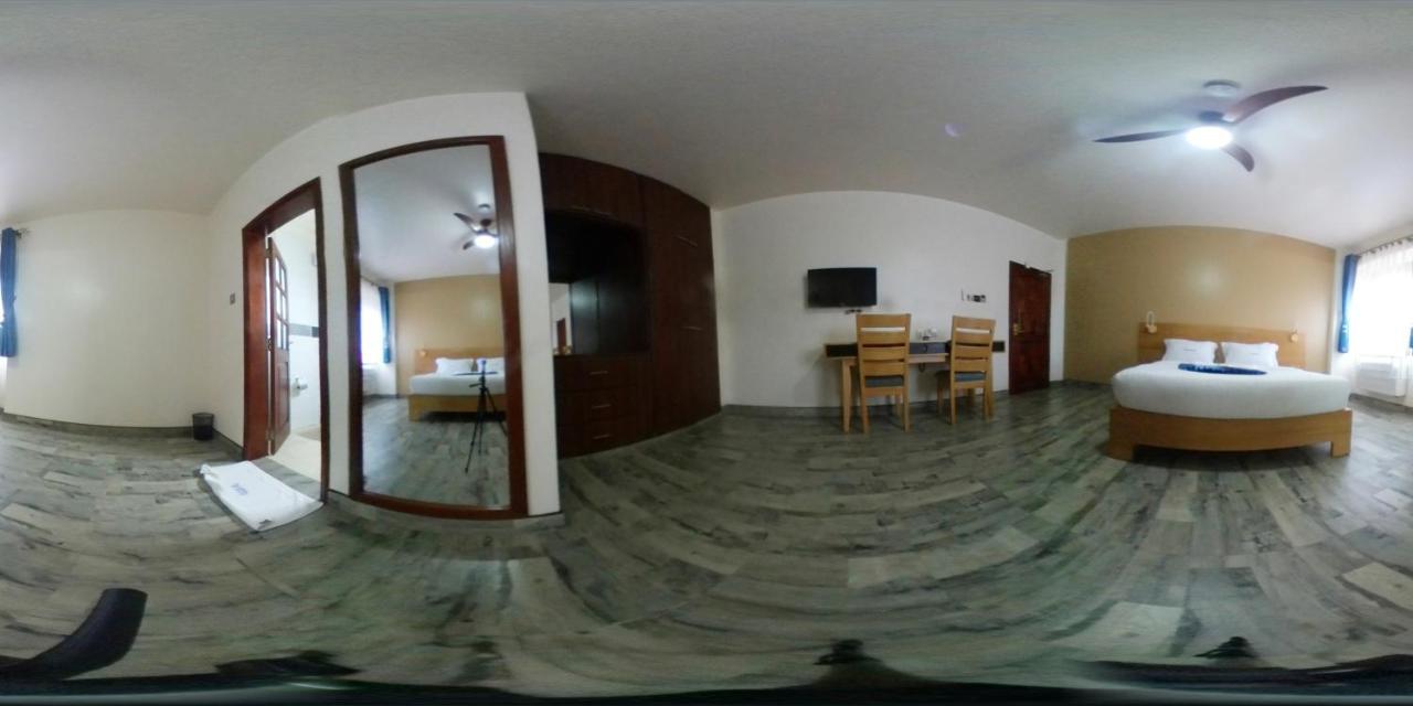 Victoria Mews Hotel Kampala Zewnętrze zdjęcie